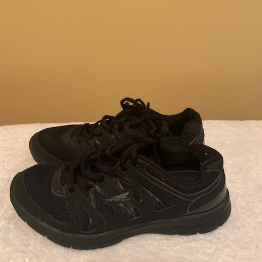 Catapult black Tennis